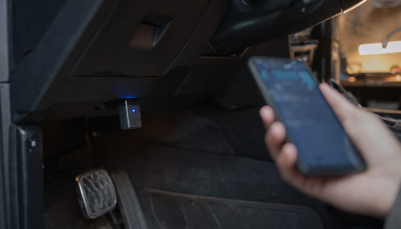 OBDLink CX Not Connecting? Fixes for BimmerCode on iPhone and Android